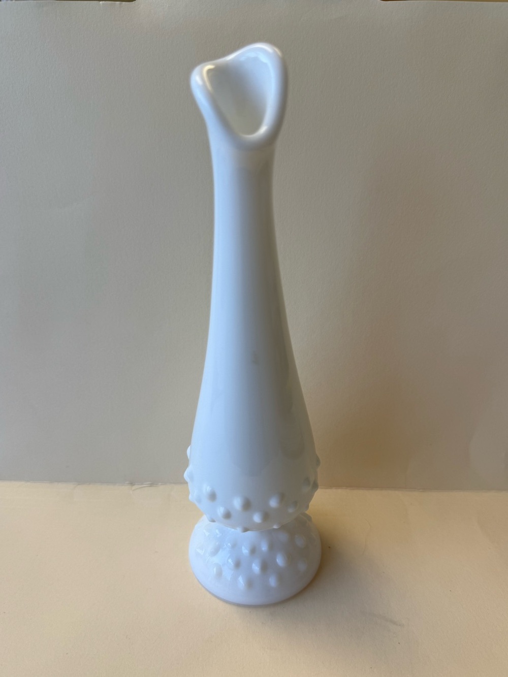 Vintage Fenton White Milk Glass Hobnail Swung Vase
